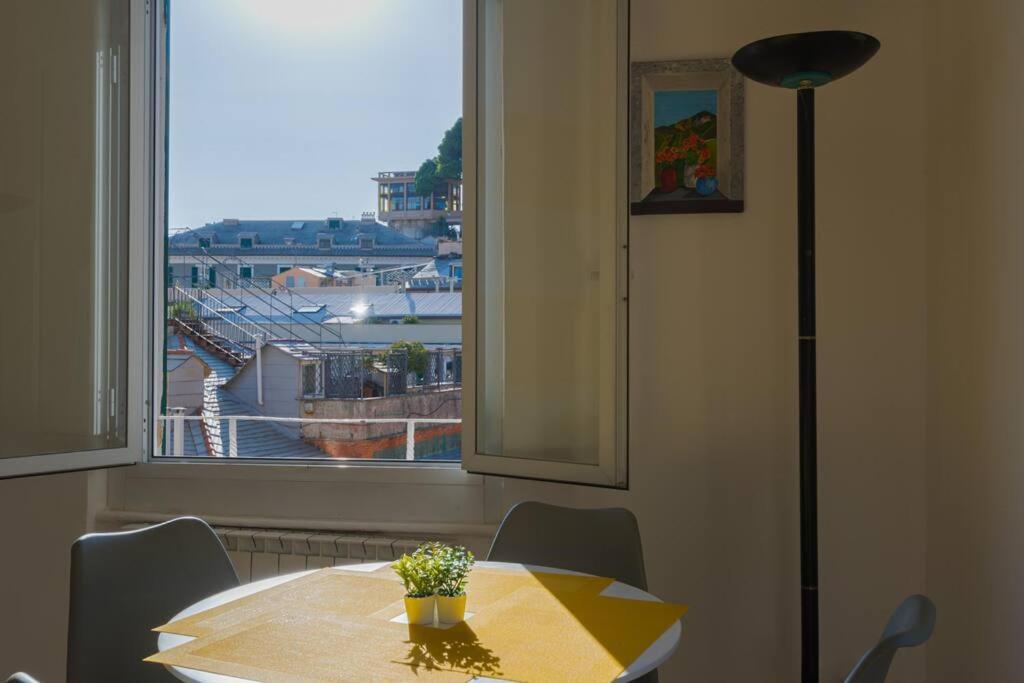 Appartamento Salita S. Anna - Affitti Brevi Italia Genova Eksteriør billede
